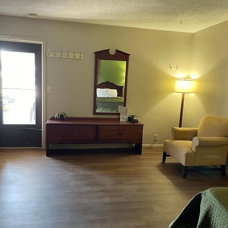 Gas Lite Motel Lawrenceville Экстерьер фото