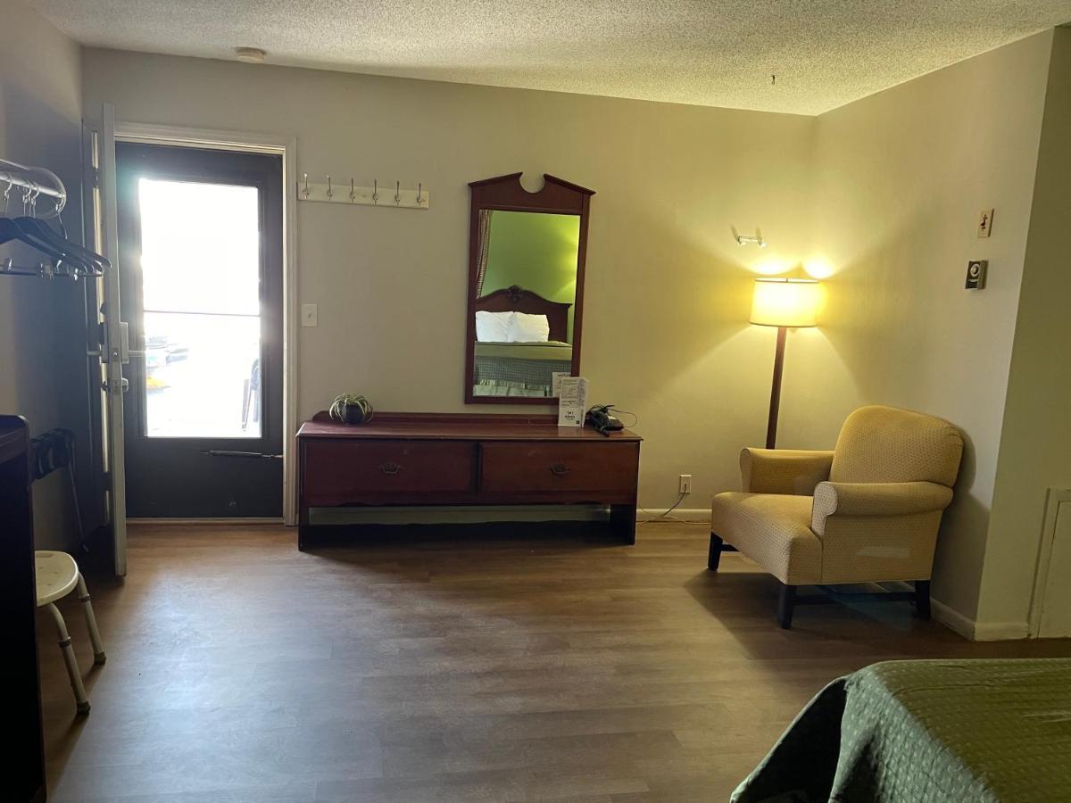 Gas Lite Motel Lawrenceville Экстерьер фото