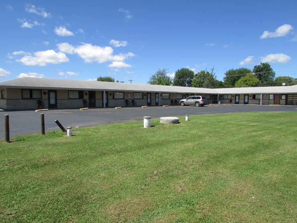 Gas Lite Motel Lawrenceville Экстерьер фото