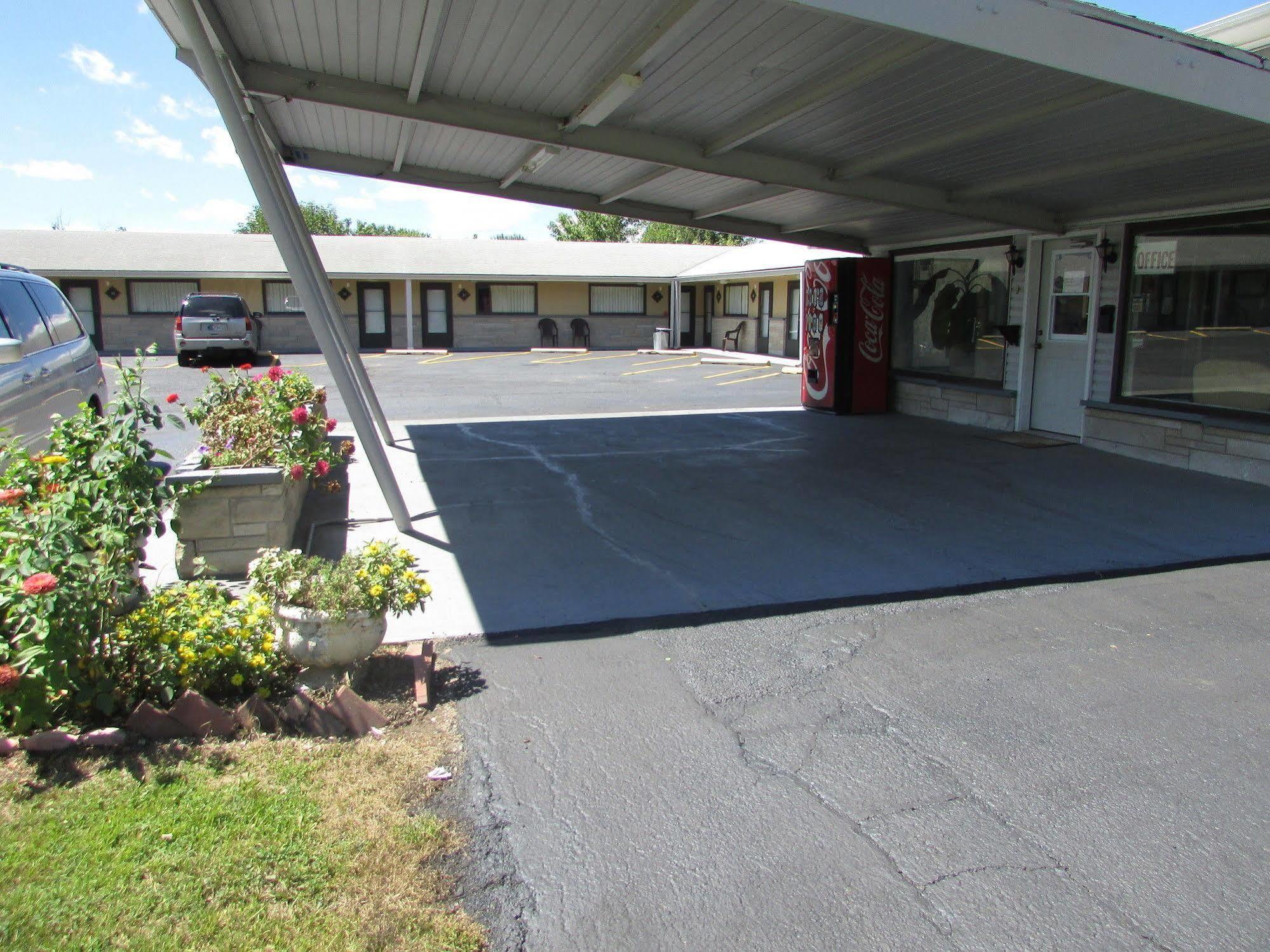Gas Lite Motel Lawrenceville Экстерьер фото