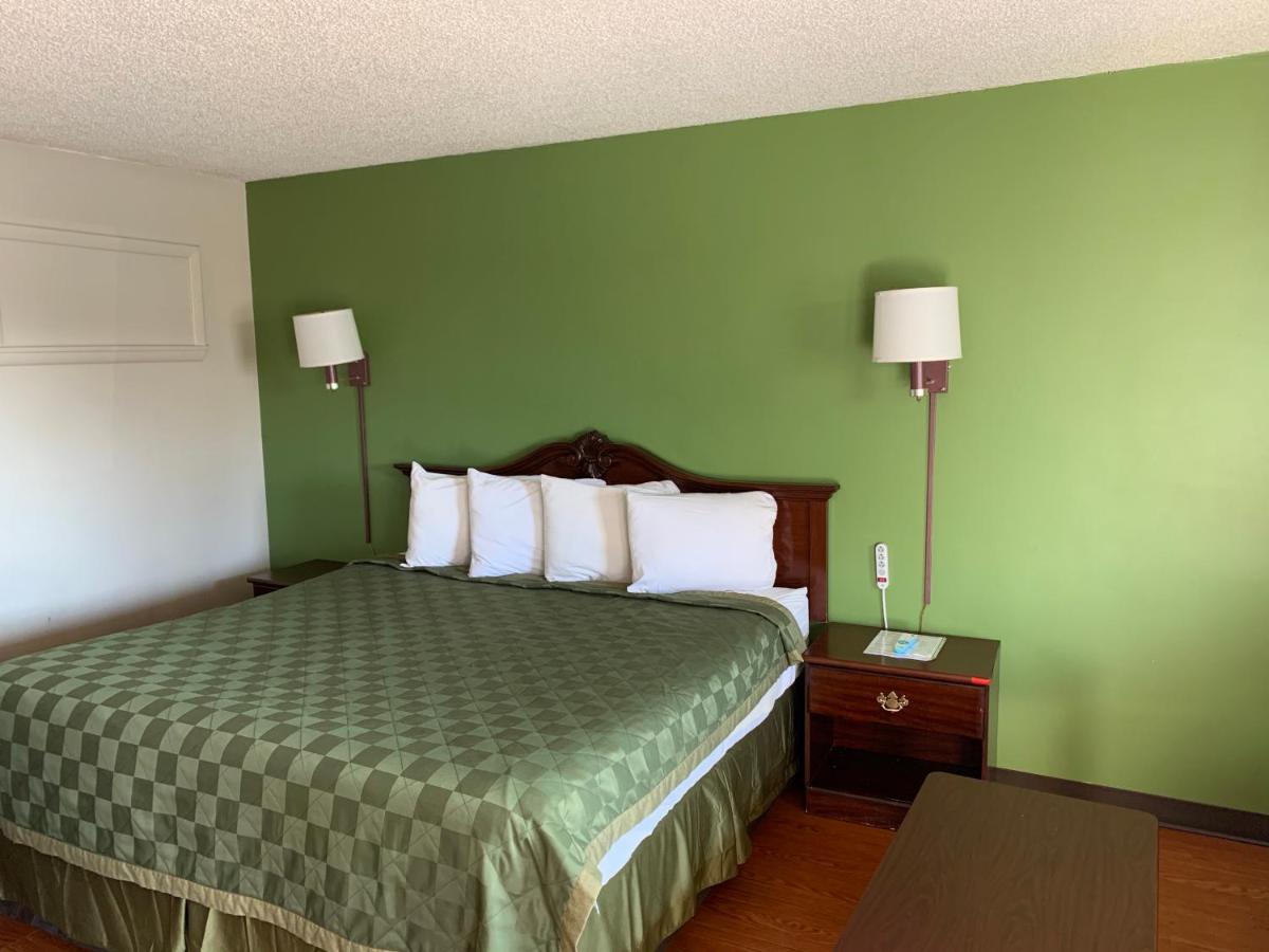Gas Lite Motel Lawrenceville Экстерьер фото